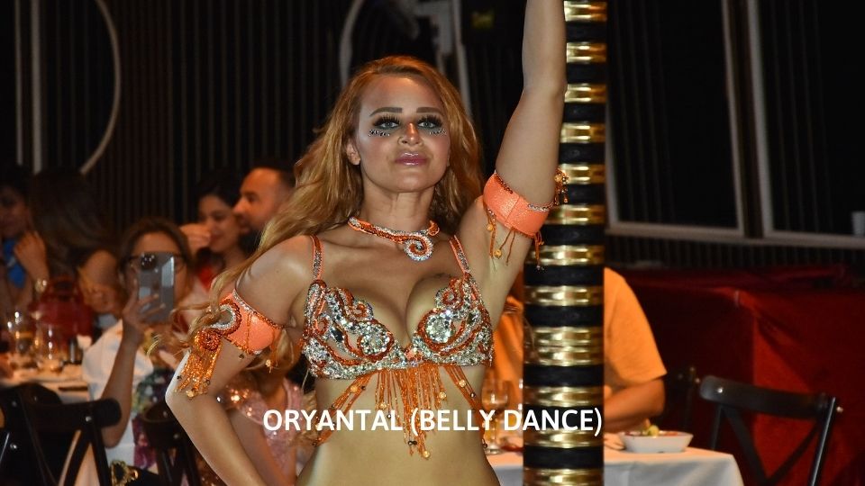 Bosphorus Cruise : ROMANTİC TABLE (VIP Menu With Alcohol)